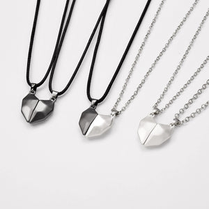 Collares magnéticos para enamorados