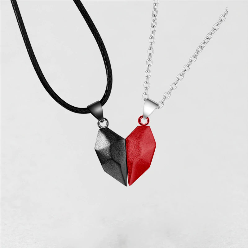 Collares magnéticos para enamorados