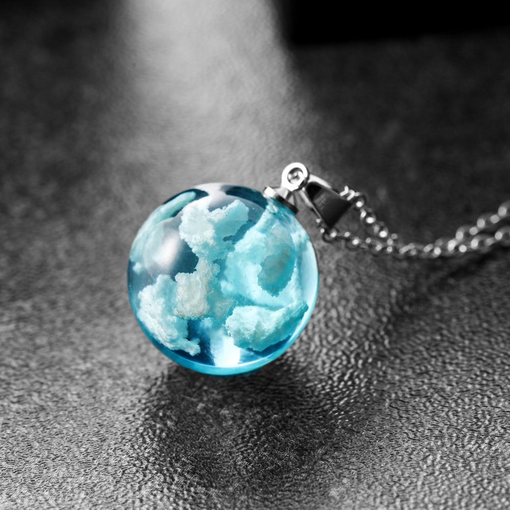 Collar Cielo Azul Con Nubes